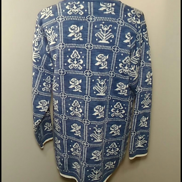 Vintage Yarn Works Cottage Country Floral Sweater - Picture 4 of 6